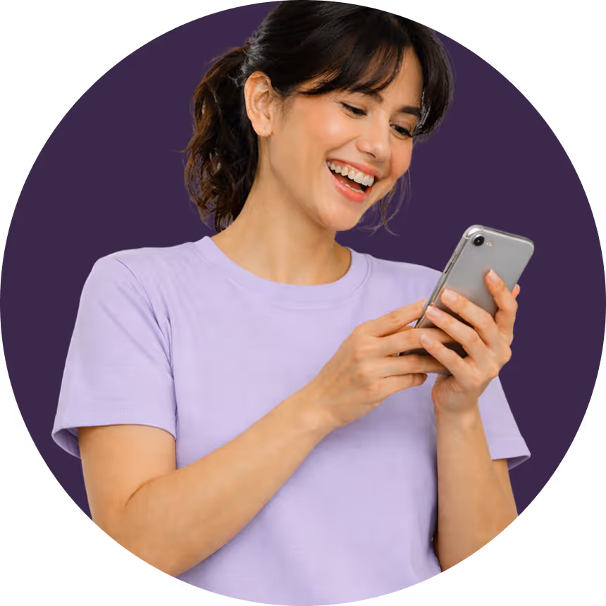 Alessia Tan, Zoey nutritionist, smiling professional headshot